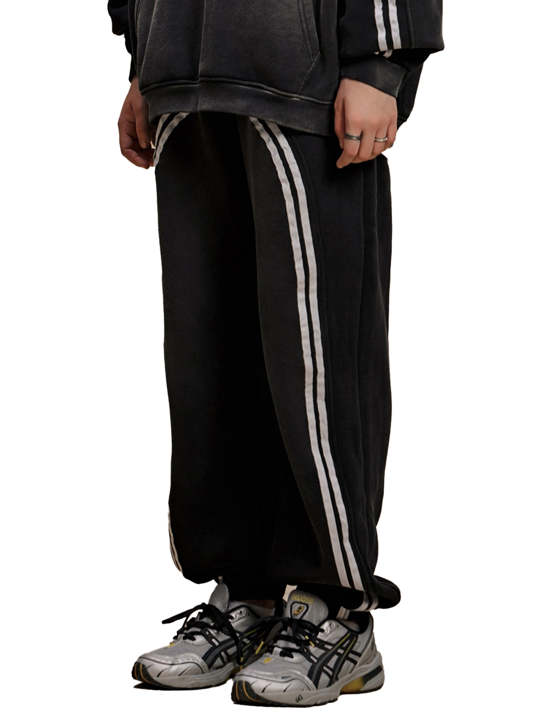 Stripped Sweatpants (Cuffed) - (Black)
